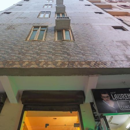Oyo 3202 Hotel Gayatri Residency Агра Экстерьер фото